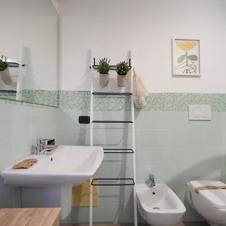 Sky Gate - Red By The Airport Aparthotel 3*