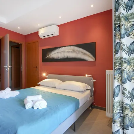 Sky Gate - Red By The Airport 3*