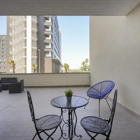 Apart-hotel Sky Gate - Red By The Airport Bari